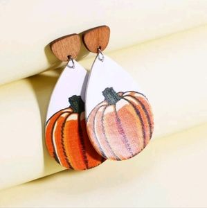 🍉5 for $25* Pumpkin Earrings